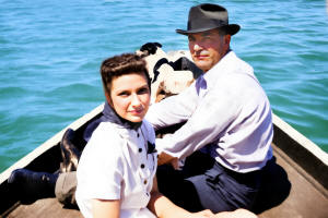http://leighlarson.com/JPG%20Minnie%20in%20Boat.jpg